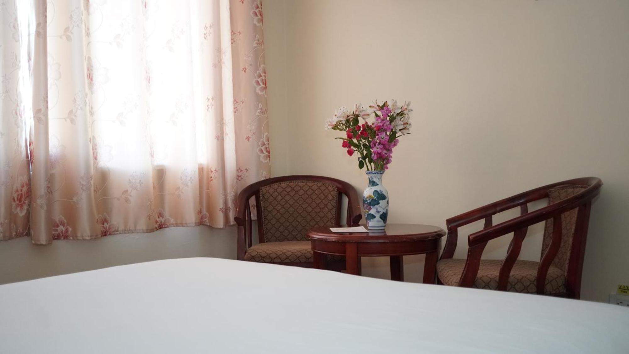 Hotel Lottus Quito Habitación foto